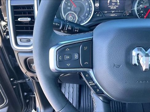 Used 2026 RAM 1500 Laramie AWD/4WD image 15