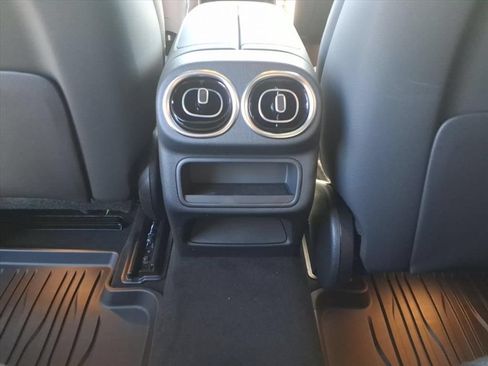 Certified 2026 Mercedes-Benz GLC 300 4MATIC image 27