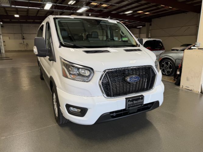 Used 2023 Ford Transit 350 XLT RWD image 6
