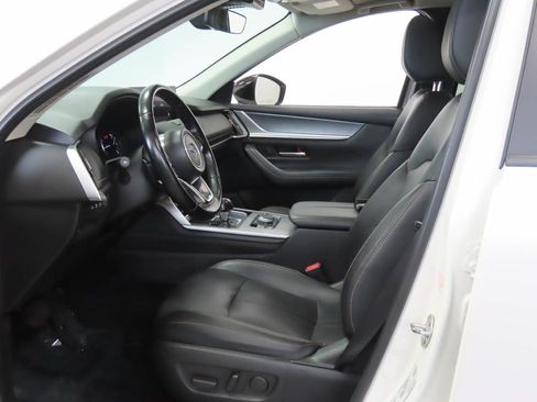 Used 2025 MAZDA CX-70 3.3 Turbo w/ Preferred Package AWD/4WD image 15