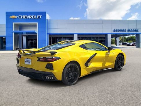 New 2025 Chevrolet Corvette Stingray Preferred Cpe w/ Z51 Performance Package image 4