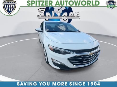 Used 2021 Chevrolet Malibu LT FWD image 3