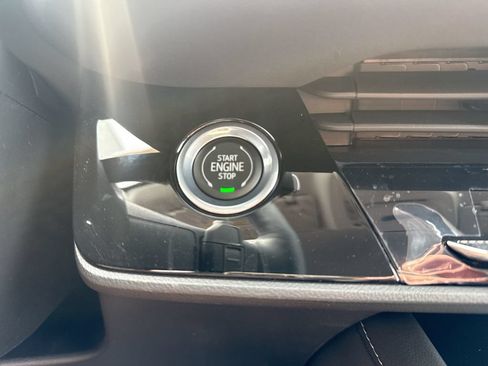 New 2026 Buick Envision Sport Touring AWD/4WD image 17