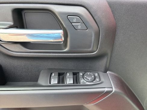 New 2025 Chevrolet Silverado 2500 Custom w/ Custom Value Package image 12