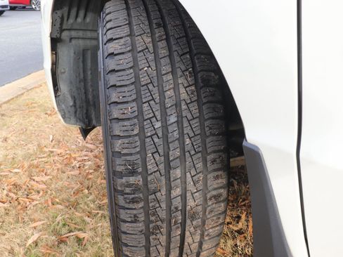 Used 2017 Acura MDX Sport Hybrid w/ Advance Pkg image 39