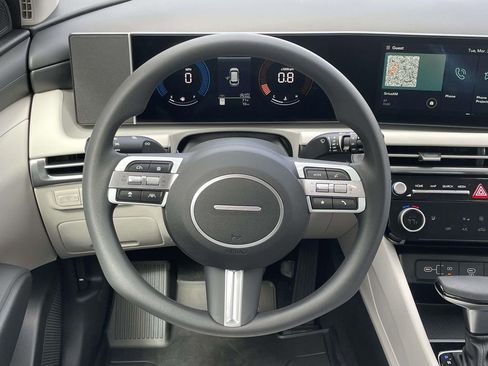 New 2026 Hyundai Tucson SEL FWD image 13