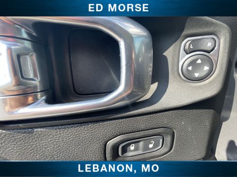 Used 2021 Jeep Wrangler Unlimited Sahara AWD/4WD image 21