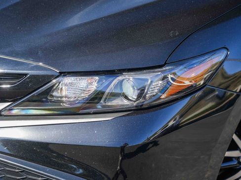 Certified 2023 Toyota Camry SE FWD image 2