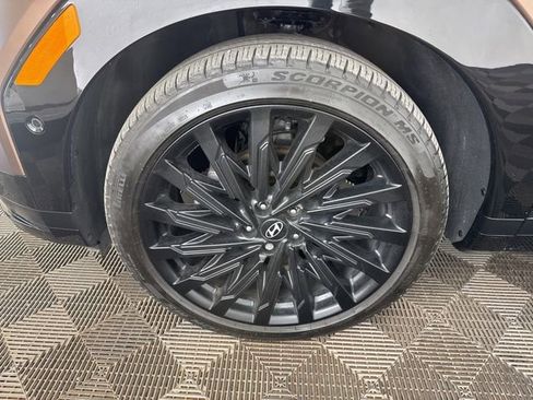 Used 2024 Hyundai Santa Fe Calligraphy AWD/4WD image 33
