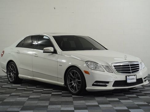 Used 2012 Mercedes-Benz E 350 4MATIC Sedan image 8
