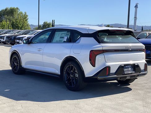 New 2026 Kia K4 GT-Line Turbo FWD image 6