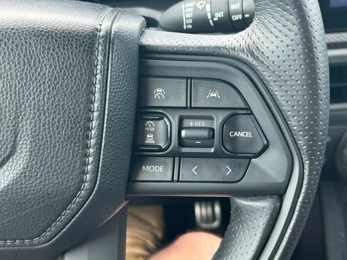 Used 2025 Toyota 4Runner TRD Pro AWD/4WD image 47