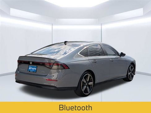 Used 2023 Honda Accord Sport image 6