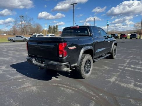Certified 2025 Chevrolet Colorado Trail Boss image 8