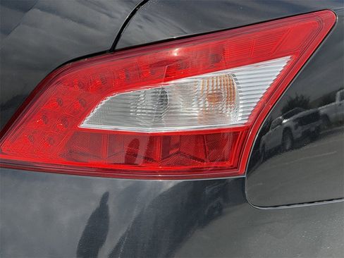 Used 2010 Nissan Maxima 3.5 S image 25