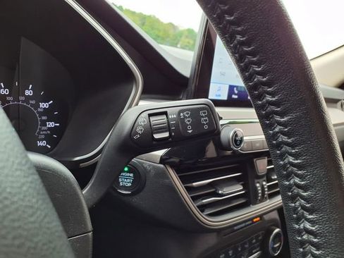 Used 2020 Ford Escape SEL AWD/4WD image 21