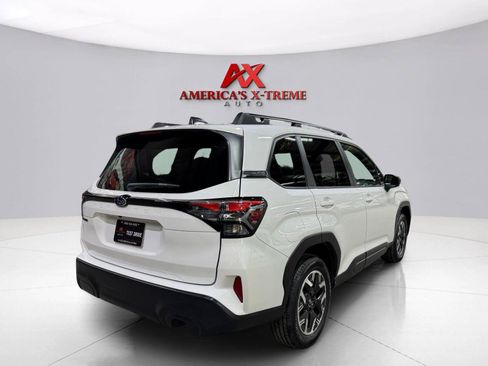 Used 2026 Subaru Forester Premium AWD/4WD image 5