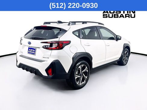 Certified 2025 Subaru Crosstrek 2.0i Premium image 8