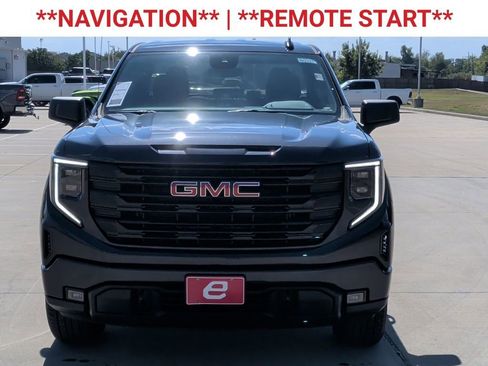 New 2025 GMC Sierra 1500 Elevation image 2