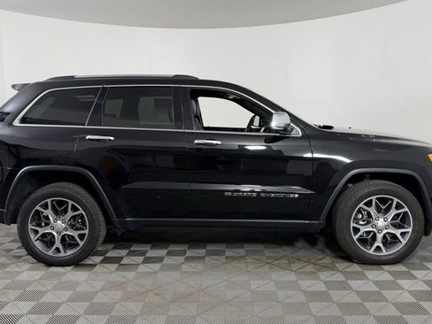 Used 2022 Jeep Grand Cherokee Limited AWD/4WD image 10