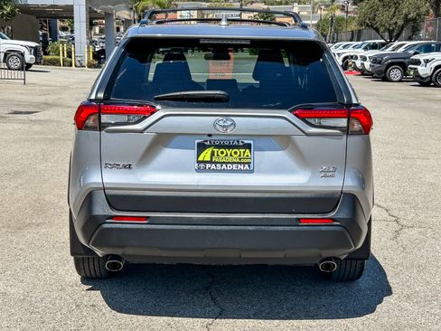 Used 2024 Toyota RAV4 XLE Premium AWD/4WD image 7