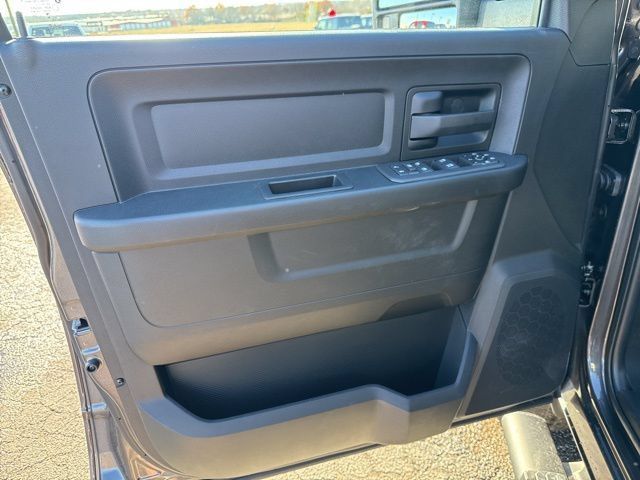 New 2026 RAM 2500 Tradesman AWD/4WD image 22