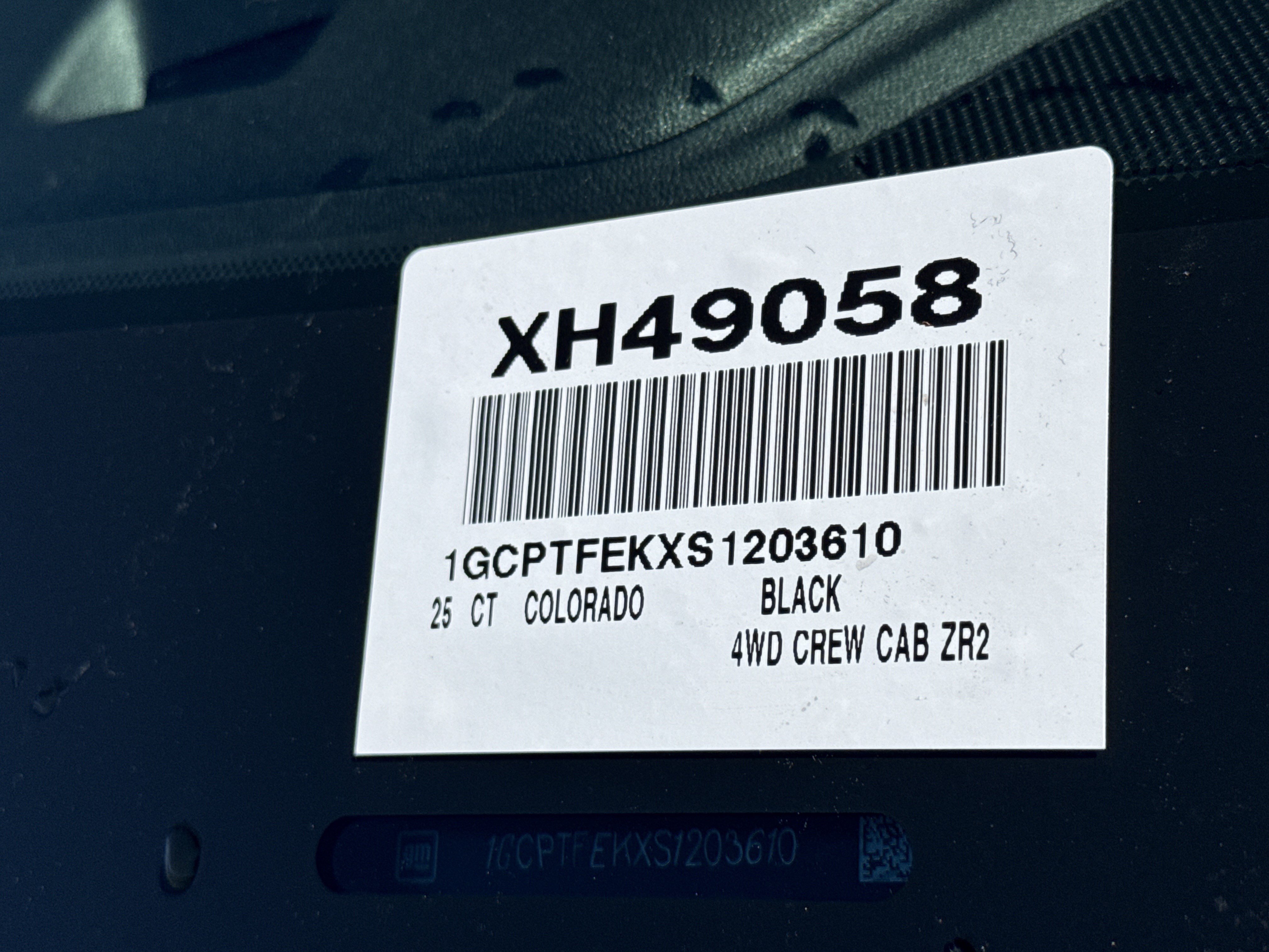 Used 2025 Chevrolet Colorado ZR2 w/ Technology Package AWD/4WD image 37