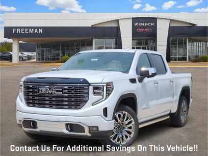 New 2026 GMC Sierra 1500 Denali Ultimate w/ LPO, Black Badging Package