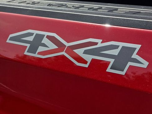 Used 2021 Chevrolet Silverado 1500 LT w/ Work Truck Package AWD/4WD image 14