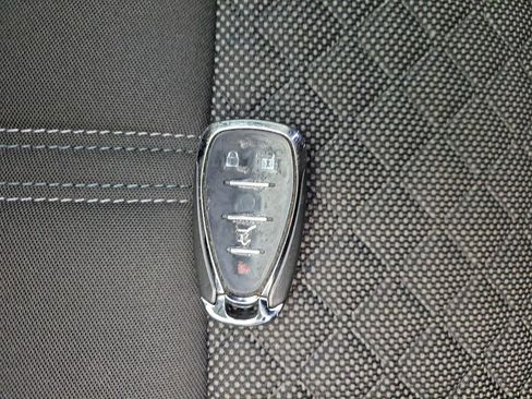 Used 2020 Chevrolet Blazer LT FWD image 32