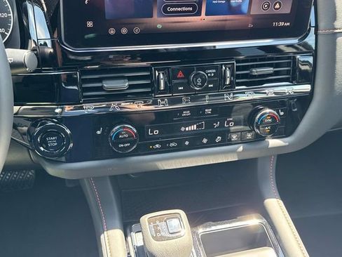 New 2026 Nissan Pathfinder Rock Creek AWD/4WD image 31