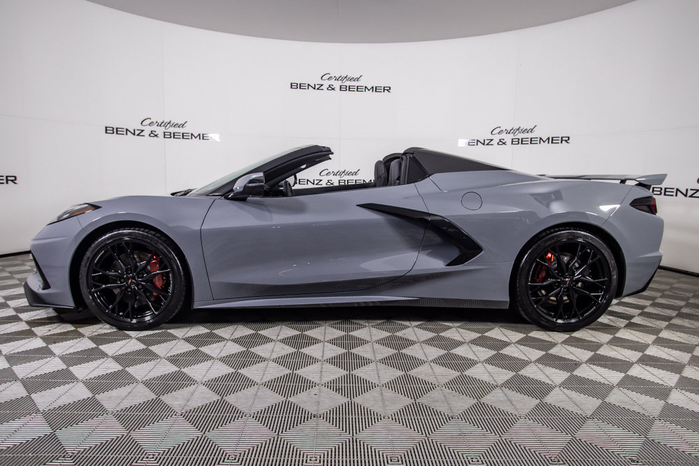 Used 2025 Chevrolet Corvette Stingray Preferred Conv w/ Z51 Performance Package RWD image 7