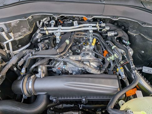 New 2026 Ford Explorer Active image 36