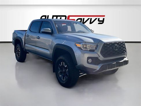 Used 2020 Toyota Tacoma TRD Off-Road image 1