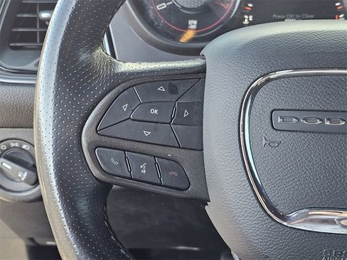 Used 2023 Dodge Challenger SXT w/ Blacktop Package image 21