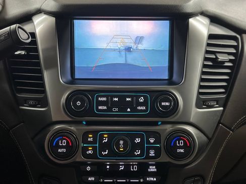 Used 2019 Chevrolet Tahoe LT RWD image 5