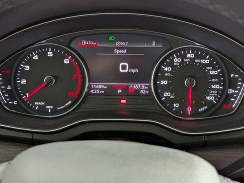 Used 2023 Audi Q5 2.0T Premium w/ Convenience Package AWD/4WD image 15