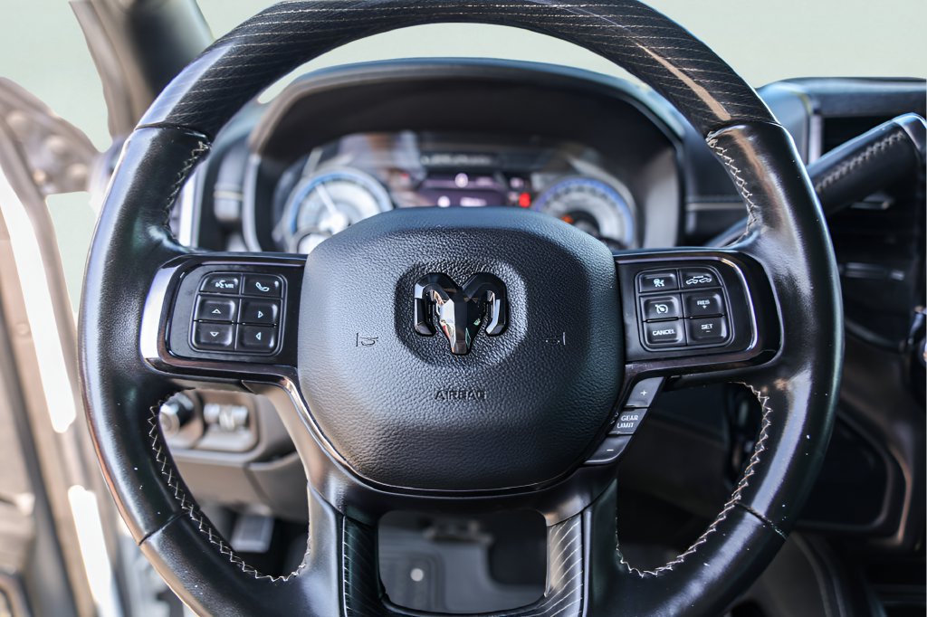 Used 2022 RAM 2500 Limited AWD/4WD image 14