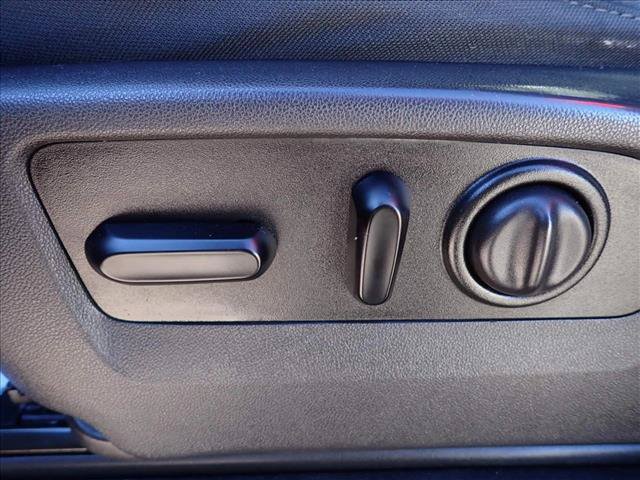 Used 2019 Chevrolet Silverado 1500 RST AWD/4WD image 13