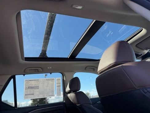 New 2026 Honda Pilot Touring image 22