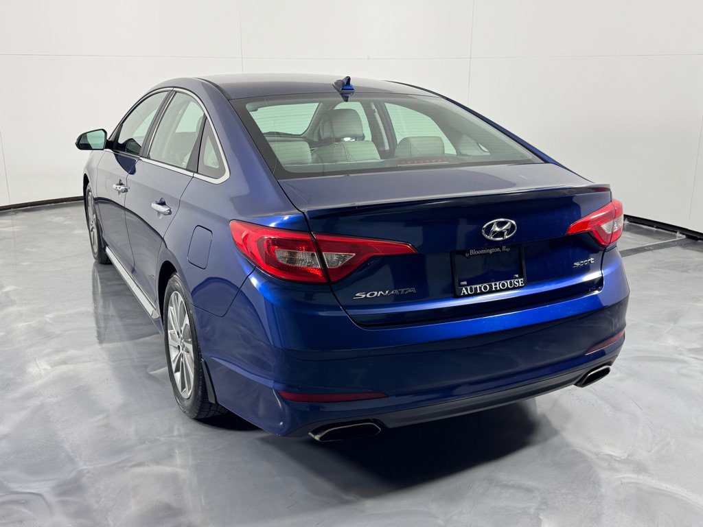 Used 2016 Hyundai Sonata Sport w/ Option Group 03 FWD image 7