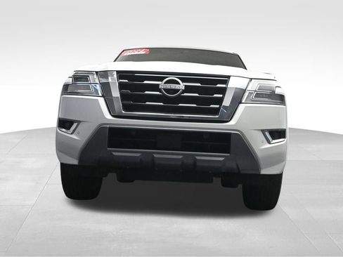 Used 2024 Nissan Armada Platinum w/ Captain's Chairs Package RWD image 33