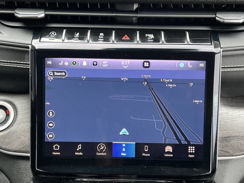 Used 2023 Jeep Grand Cherokee L Limited w/ Luxury Tech Group II image 31