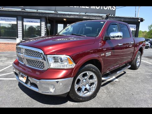Used 2018 RAM 1500 Laramie w/ Convenience Group image 1