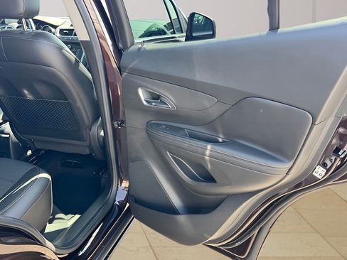 Used 2016 Buick Encore Convenience FWD image 11