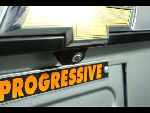 Used 2023 Chevrolet Traverse LT image 29