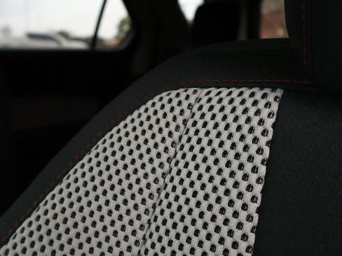 Used 2013 Chevrolet Equinox LT image 11