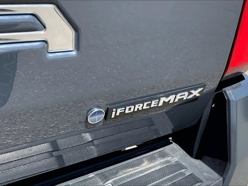 Used 2025 Toyota Tacoma Limited AWD/4WD image 30