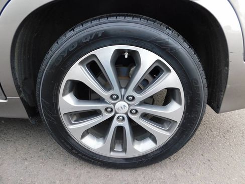 Used 2014 Kia Sorento SX w/ 3rd Row Package image 26