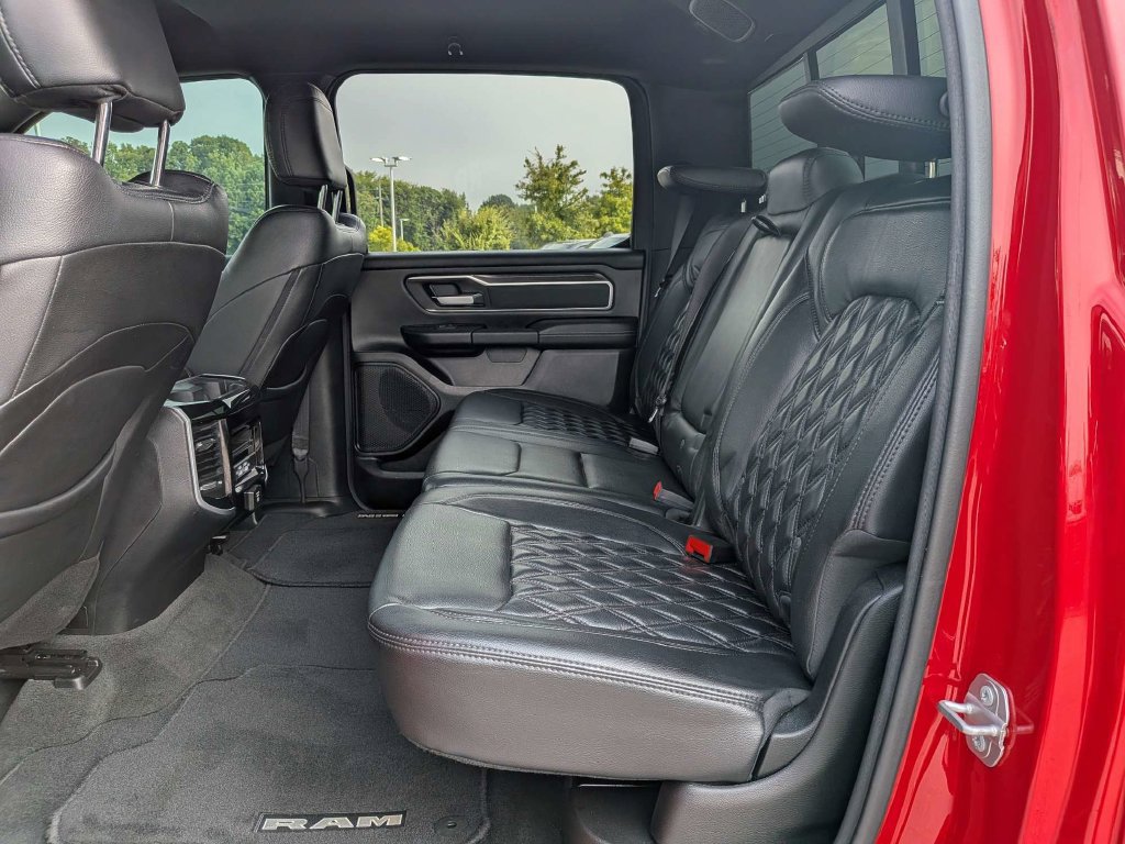 Used 2022 RAM 1500 Big Horn AWD/4WD image 13